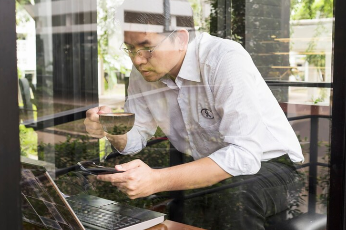 Free HTML5 Bootstrap Template